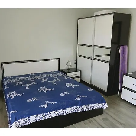 Four-bedroom Holiday In Slanchev Briag Prázdninový dům Sluneční pobřeží